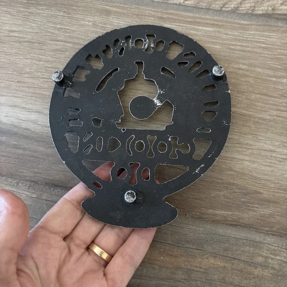 Pennsylvania‎ Dutch Metal Iron Trivet 5.5